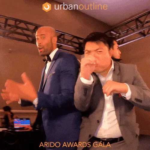 360 video booth capturing guests at party with confetti