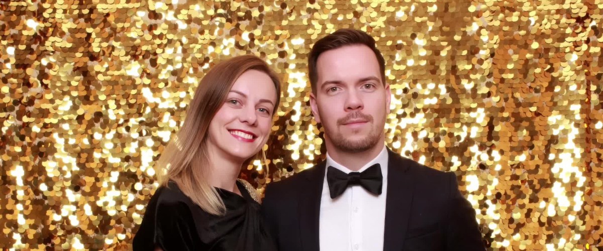 "Creating Unforgettable Memories with Photo Booths"